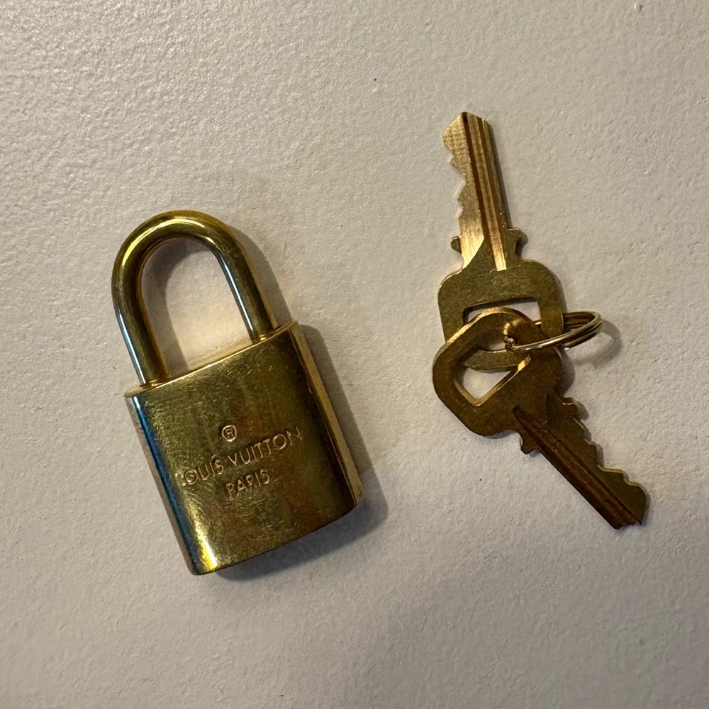 Louis Vuitton Brass Padlock and Key Set - Picture 2 of 3